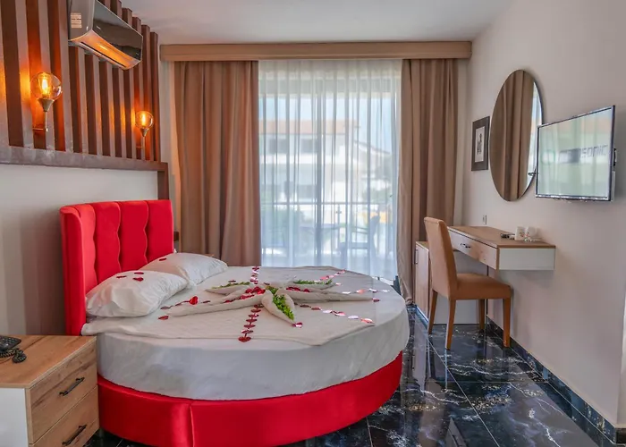 Hotell Mr Crane Kemer