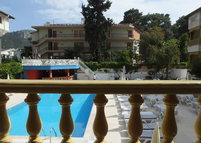 Mr Crane Hotell Kemer