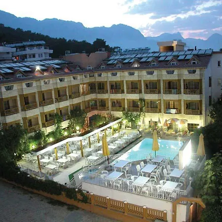 Otel Mr Crane Kemer