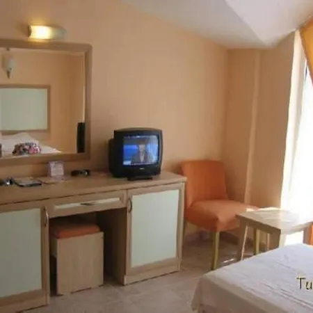 Otel Mr Crane 3*