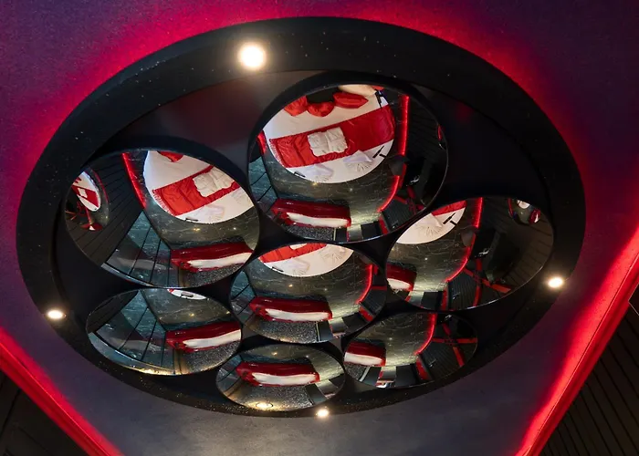 Mr Crane 3* 케메르