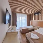 Hotel Mr Crane